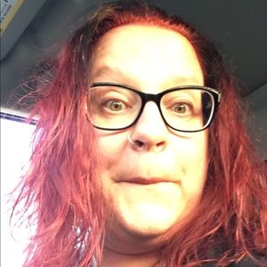 Meet your Posher, Christy